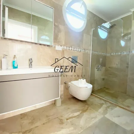 Sultan Eva וילה *