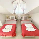 Villa Sultan Eva *
