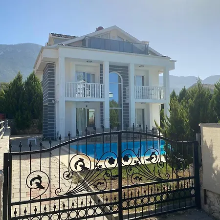 Vilă Sultan Eva